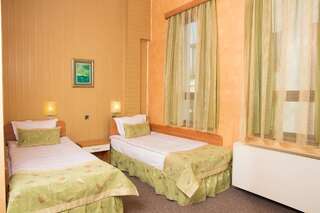 Отель Hotel Bulair Бургас Двухместный номер с 1 кроватью или 2 отдельными кроватями-6